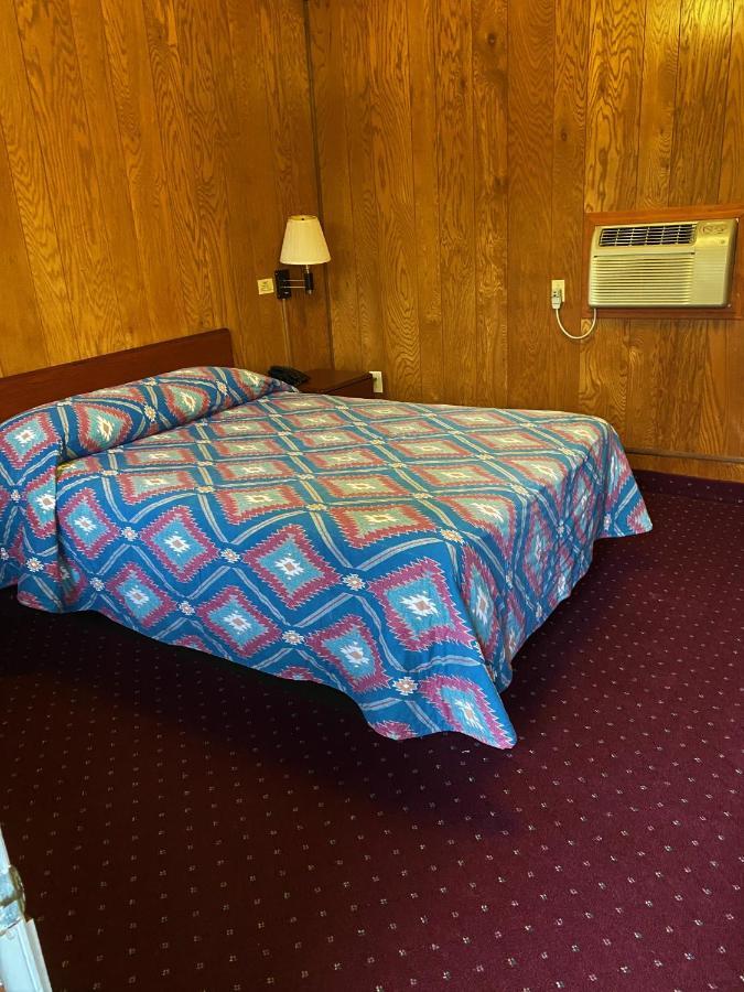 Valley Forge Motor Court